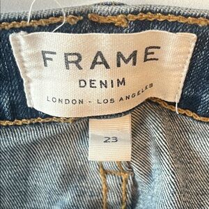 FRAME Denim Woodbine Jeans in Classic Blue